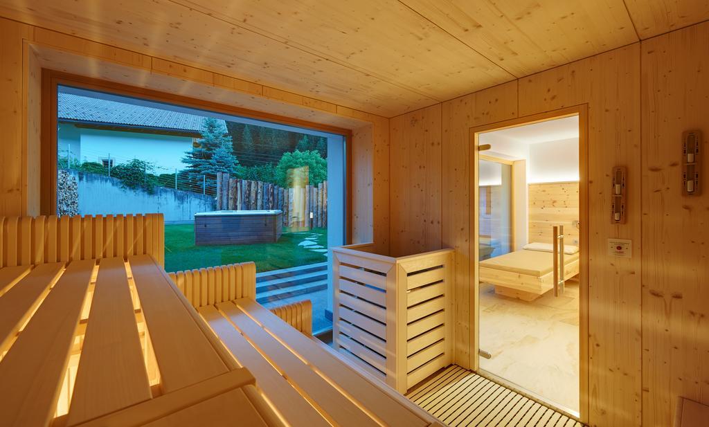 Alpin Stile Hotel Laion Buitenkant foto
