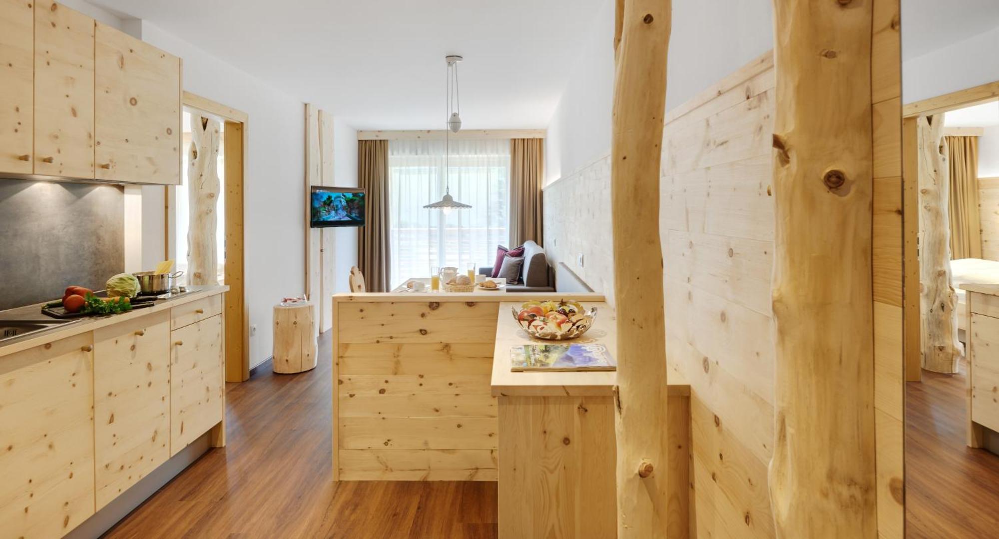 Alpin Stile Hotel Laion Buitenkant foto